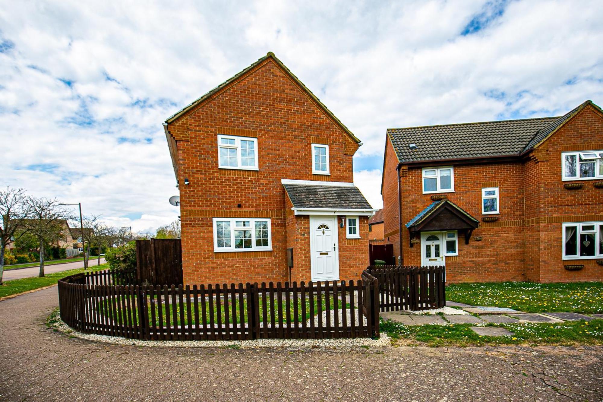 For Families And Contractors With Private Parking